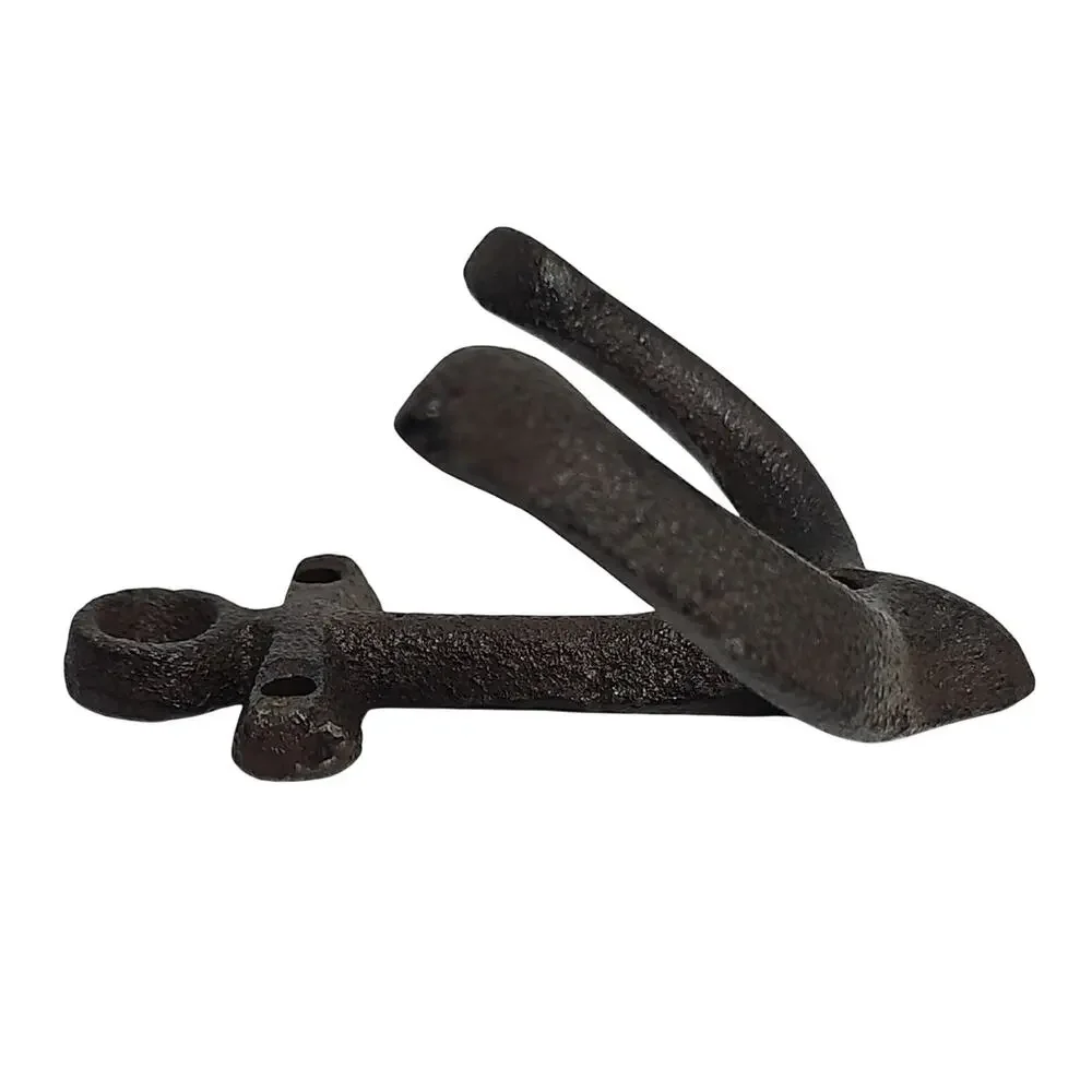 Cast Iron Anchor Wall Hook in Dark Brown Coastal